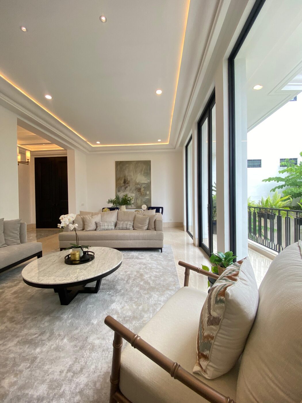 Dijual Brand-New House Lokasi Tenang dengan One Gate System, Kolam Renang Pribadi di Radio Dalam, Jakarta Selatan