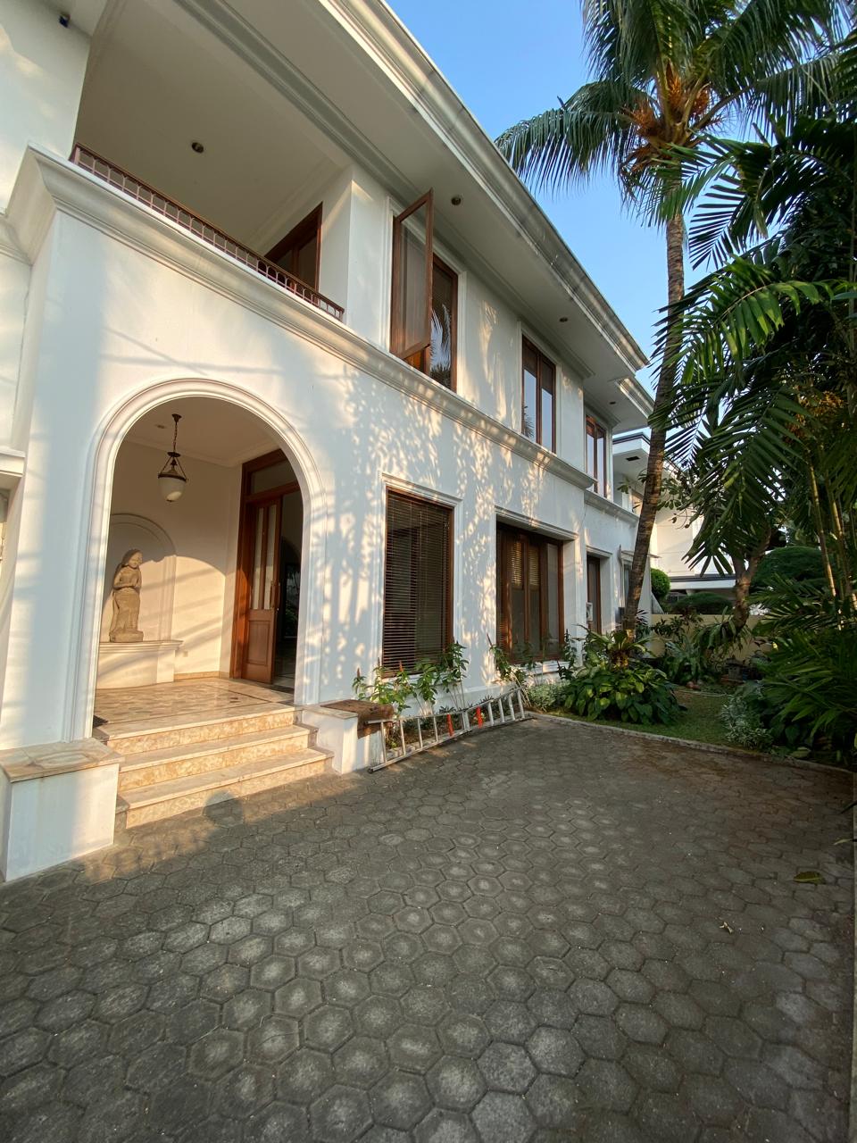 For Rent A Stand Alone House Design Resort Home In Prestige Simprug Golf